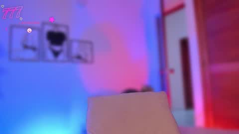 Snapshot of aylinz chatting on 03-09-26, 11:36 Alish online show from 03-09-26, 11:36