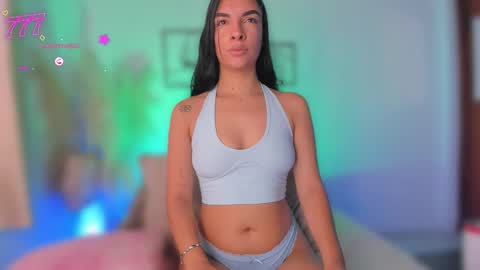 Snapshot of aylinz chatting on 03-13-26, 01:29 Alish online show from 03-13-26, 01:29