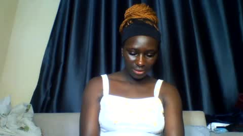 azaelia_iris online show from 07-03-26, 07:31