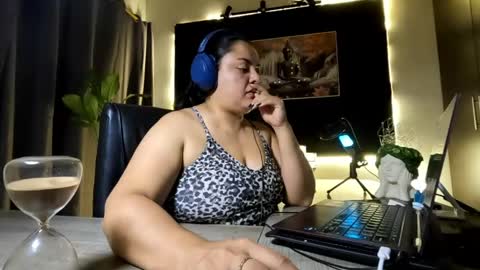 Goddess Azara online show from 06-05-26, 04:13
