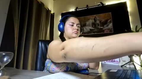 Goddess Azara online show from 06-11-26, 11:25
