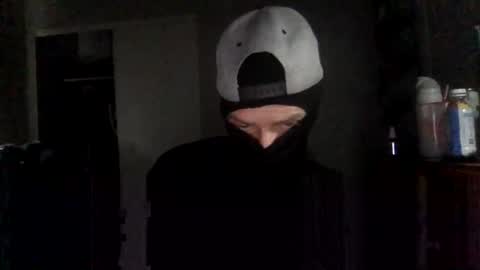 azlee87 online show from 04-12-26, 03:50