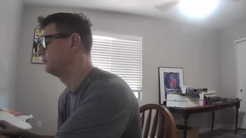 Snapshot of azsurfer39 chatting on 09-09-25, 07:02 azsurfer39 online show from 09-09-25, 07:02