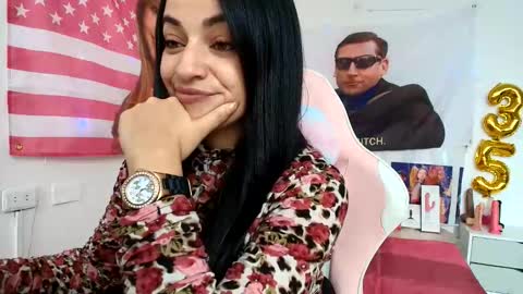 Azucena R online show from 05-21-26, 03:30