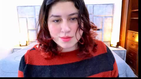 Snapshot of azul_veraa chatting on 02-11-26, 12:21 Azul online show from 02-11-26, 12:21