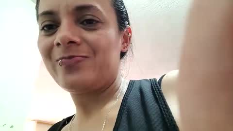 Snapshot of azura_lion chatting on 05-22-26, 04:45 azura lion online show from 05-22-26, 04:45