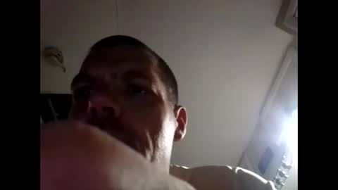 azza42086 online show from 05-07-26, 12:21