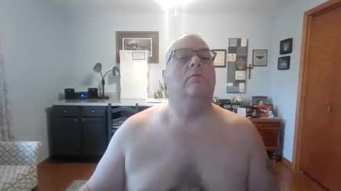 Snapshot of b1gh0rnyguy chatting on 10-06-25, 12:35 Cory online show from 10-06-25, 12:35
