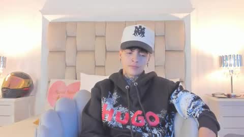 Anny online show from 10-15-25, 11:54