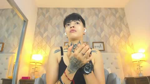 Anny online show from 05-02-26, 03:33
