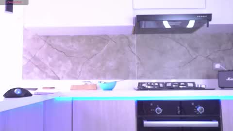 Snapshot of b3llaspring chatting on 02-21-25, 07:43 Isabella online show from 02-21-25, 07:43