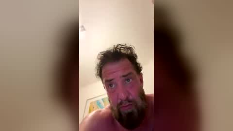 Snapshot of b4dafall44 chatting on 06-24-26, 11:15 b4dafall44 online show from 06-24-26, 11:15