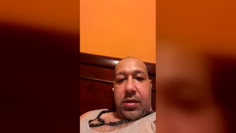 Snapshot of b945061 chatting on 03-28-26, 12:10 b945061 online show from 03-28-26, 12:10