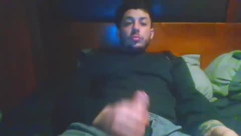 Snapshot of baadddboooy69 chatting on 09-21-25, 04:03 baadddboooy69 online show from 09-21-25, 04:03