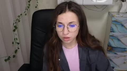 Snapshot of babby_anyaa chatting on 05-21-26, 08:05 Anya online show from 05-21-26, 08:05