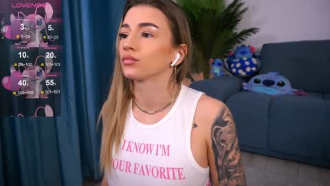 Snapshot of babbyaisha chatting on 02-05-25, 10:12 Inna online show from 02-05-25, 10:12