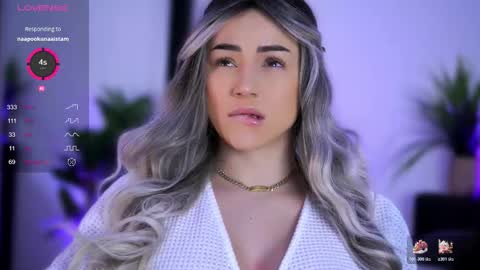 Snapshot of babbyaisha chatting on 12-19-25, 04:08 Inna online show from 12-19-25, 04:08