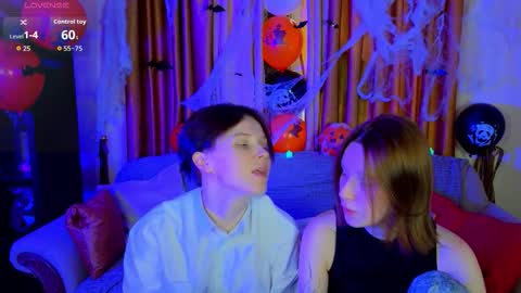 Sweety Eva online show from 10-15-25, 11:43