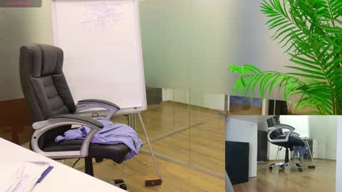Snapshot of babesgowild chatting on 02-19-25, 08:22 Olivia and Lexi online show from 02-19-25, 08:22