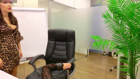 Snapshot of babesgowild chatting on 03-10-25, 05:11 Olivia and Lexi online show from 03-10-25, 05:11