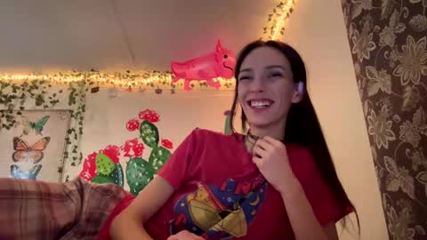 Snapshot of babiifern chatting on 01-04-25, 02:35 Fern Browning online show from 01-04-25, 02:35