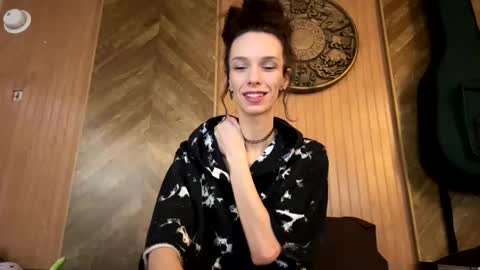 Snapshot of babiifern chatting on 03-10-25, 05:50 Fern Browning online show from 03-10-25, 05:50