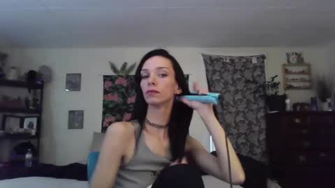 Snapshot of babiifern chatting on 09-18-25, 02:19 Fern Browning online show from 09-18-25, 02:19