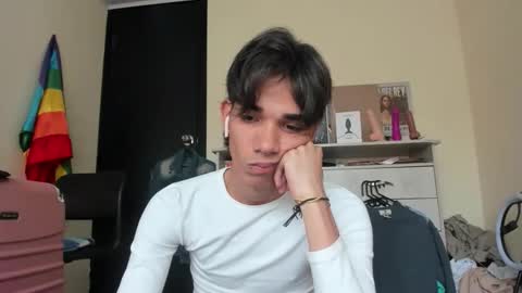 Snapshot of babitas44 chatting on 03-06-26, 07:21 babitas44 online show from 03-06-26, 07:21