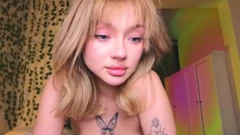 Snapshot of baby_adele chatting on 12-01-24, 04:29 bb adele online show from 12-01-24, 04:29