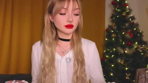 Snapshot of baby_adele chatting on 01-03-25, 08:22 bb adele online show from 01-03-25, 08:22