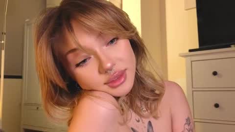 Snapshot of baby_adele chatting on 02-26-25, 08:44 bb adele online show from 02-26-25, 08:44