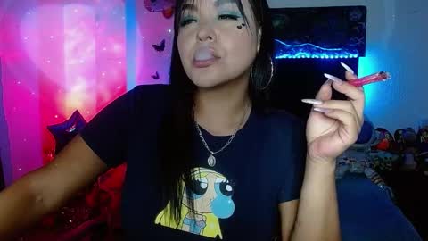 Snapshot of baby_aranza12 chatting on 10-17-25, 05:21 Aranza online show from 10-17-25, 05:21