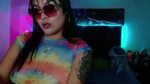 Snapshot of baby_aranza12 chatting on 10-20-25, 06:14 Aranza online show from 10-20-25, 06:14