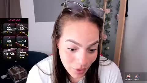 Snapshot of baby_ashly chatting on 06-27-26, 02:49 baby ashly online show from 06-27-26, 02:49