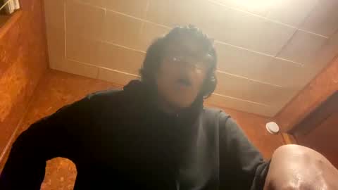 Snapshot of baby_bluu chatting on 01-22-25, 03:52 blue online show from 01-22-25, 03:52