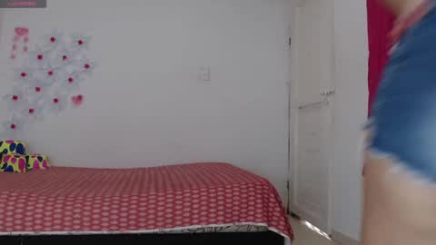 Snapshot of baby_candy22 chatting on 12-13-24, 02:38 zaleya online show from 12-13-24, 02:38