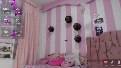 Snapshot of baby_candy22 chatting on 10-31-25, 11:00 zaleya online show from 10-31-25, 11:00