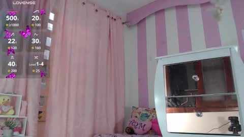 Snapshot of baby_candy22 chatting on 11-01-25, 11:01 zaleya online show from 11-01-25, 11:01