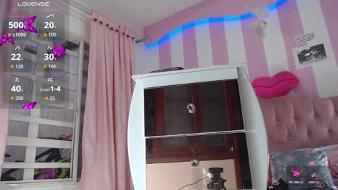 Snapshot of baby_candy22 chatting on 11-17-25, 11:05 zaleya online show from 11-17-25, 11:05