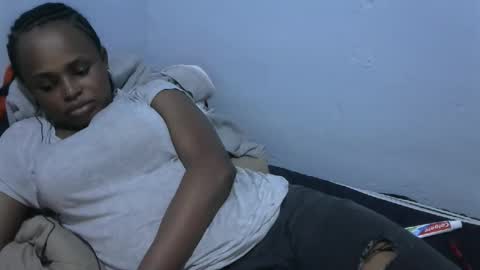 Snapshot of baby_fayyan chatting on 12-19-25, 07:21 baby_fayyan online show from 12-19-25, 07:21