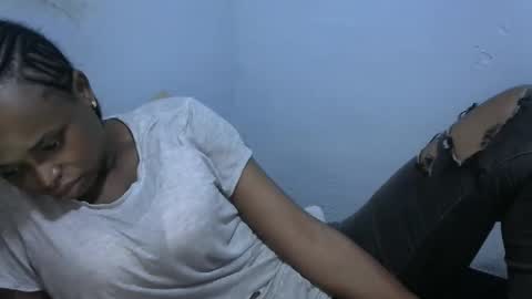 Snapshot of baby_fayyan chatting on 12-23-25, 04:32 baby_fayyan online show from 12-23-25, 04:32