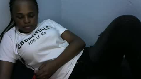 Snapshot of baby_fayyan chatting on 01-13-26, 06:57 baby_fayyan online show from 01-13-26, 06:57