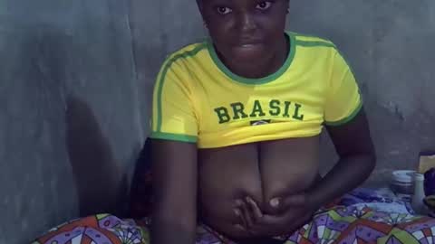 Snapshot of baby_fayyan chatting on 04-06-26, 05:19 baby_fayyan online show from 04-06-26, 05:19