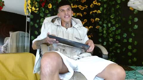 OF GxoXabs online show from 12-16-24, 12:48