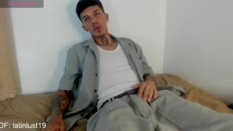 Snapshot of baby_gio chatting on 05-29-26, 08:18 OF GxoXabs online show from 05-29-26, 08:18