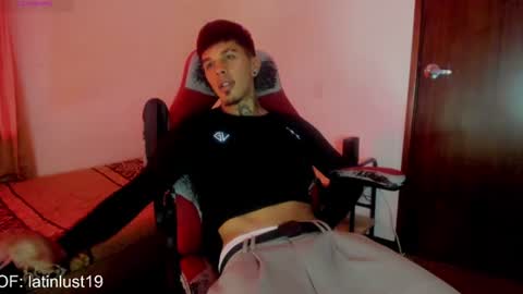 Snapshot of baby_gio chatting on 06-18-26, 07:18 OF GxoXabs online show from 06-18-26, 07:18