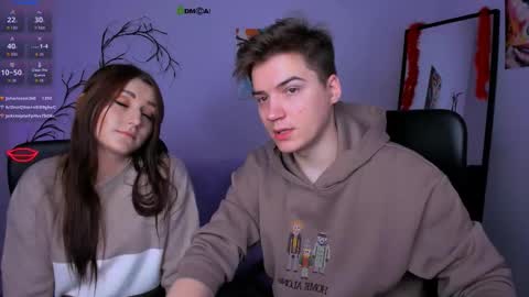 Snapshot of baby_hotte chatting on 11-19-25, 09:15 baby online show from 11-19-25, 09:15