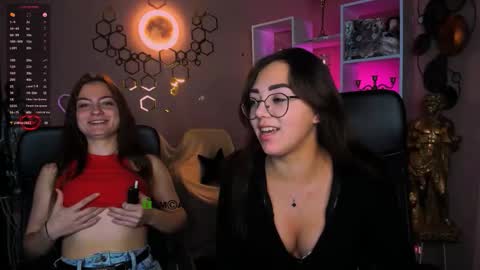 Snapshot of baby_hotte chatting on 11-20-25, 09:20 baby online show from 11-20-25, 09:20