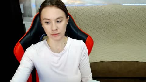 baby_kitte online show from 01-14-26, 03:01