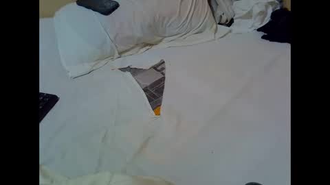 Snapshot of baby_may5 chatting on 09-08-25, 02:38 baby_may5 online show from 09-08-25, 02:38